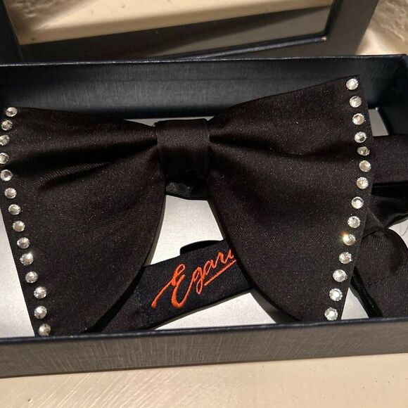 Egara Men's Black Bow Tie With Crystal Rhinestones Special Occasion Prom Hoho - Picture 4 of 10